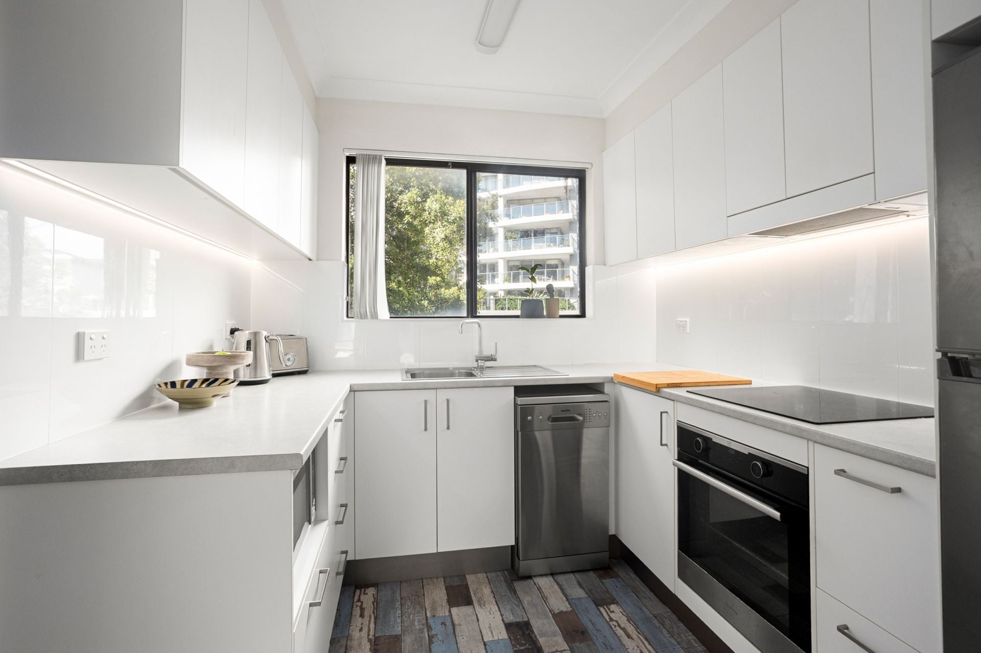 2/25 Edward Street, Wollongong NSW, Wollongong - Thumbnail 6