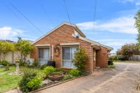 1/6 Norfolk Court, Werribee VIC