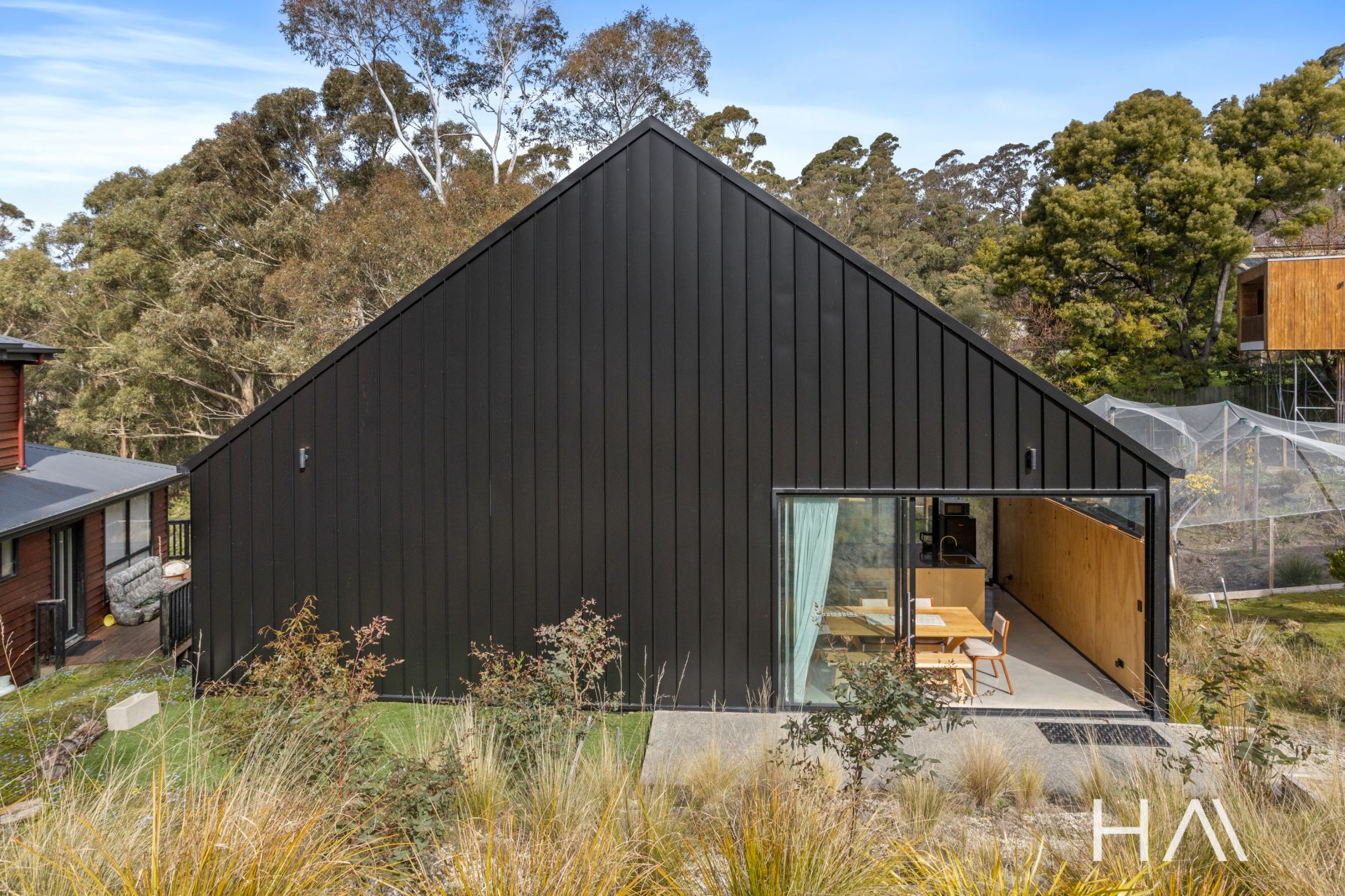 286 Strickland Avenue, South Hobart - Image 2