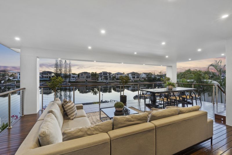 $ 2,970,000, Benowa Waters - Thumbnail 5