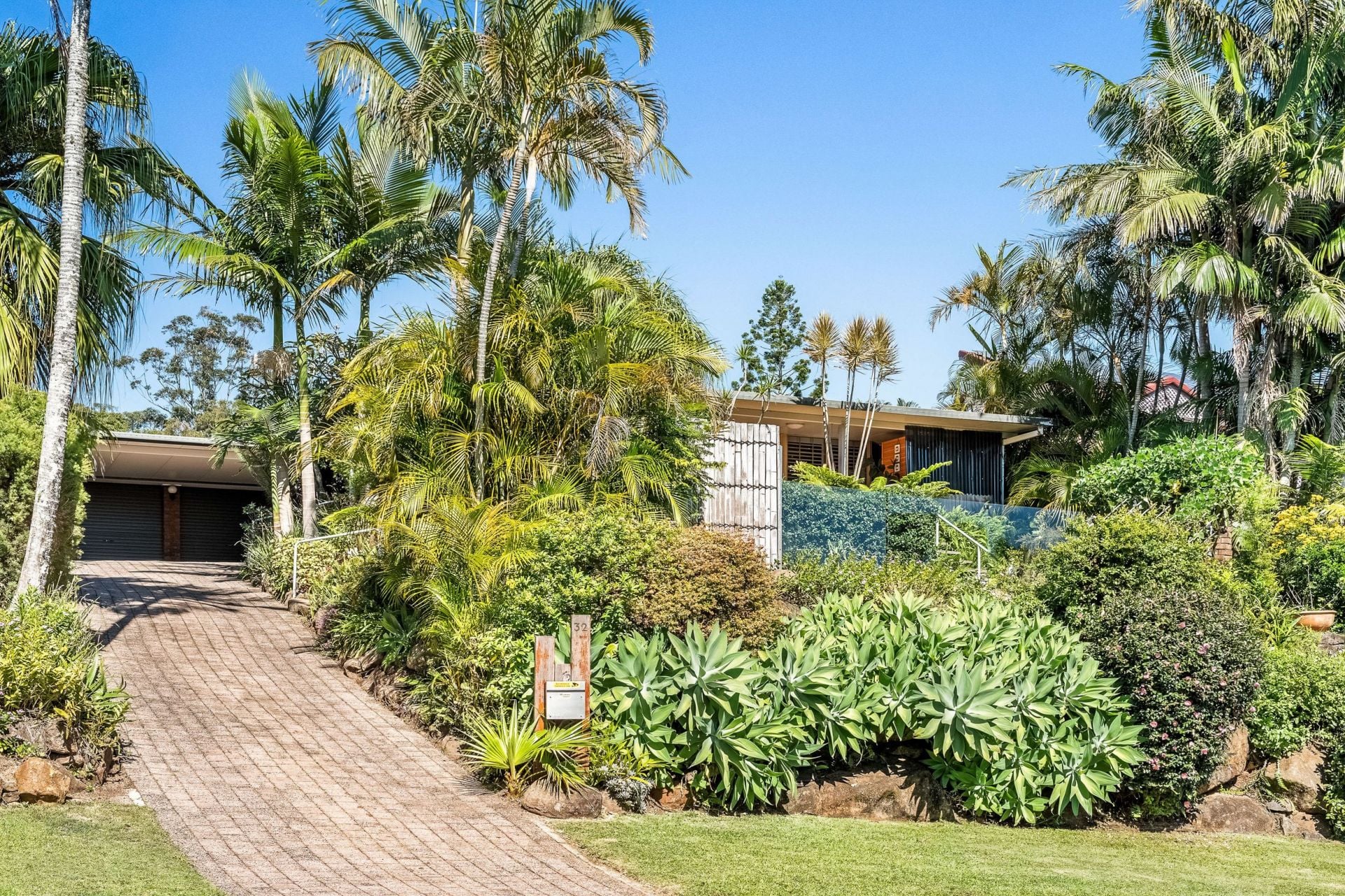 32 Hillcrest Avenue, Goonellabah - Thumbnail 2