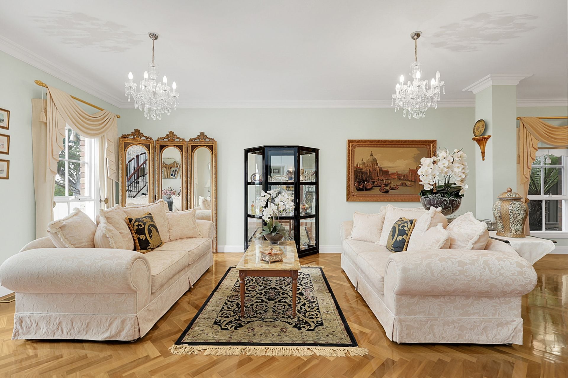 Timeless Elegance & Refined Living in Prestigious Blossom Park