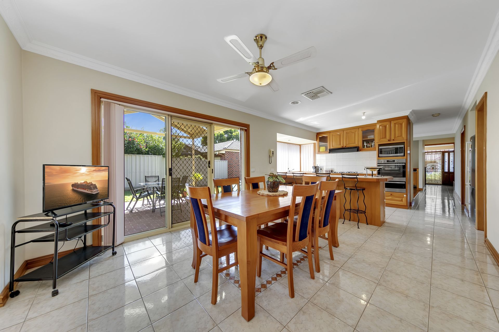 A Practical Family Friendly Option With Side-Access
