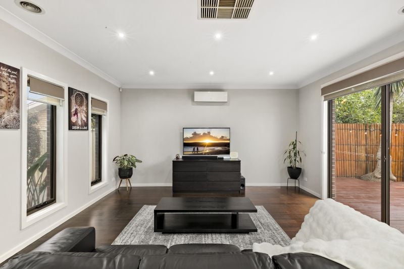 2/38 Waratah Street, Thomastown