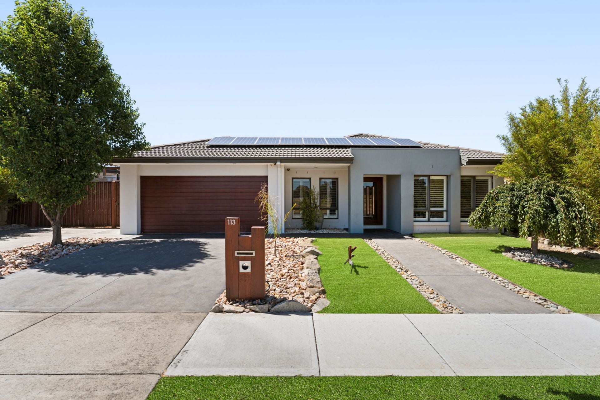 113 Viewgrand Drive, Berwick VIC, Berwick - Thumbnail 2