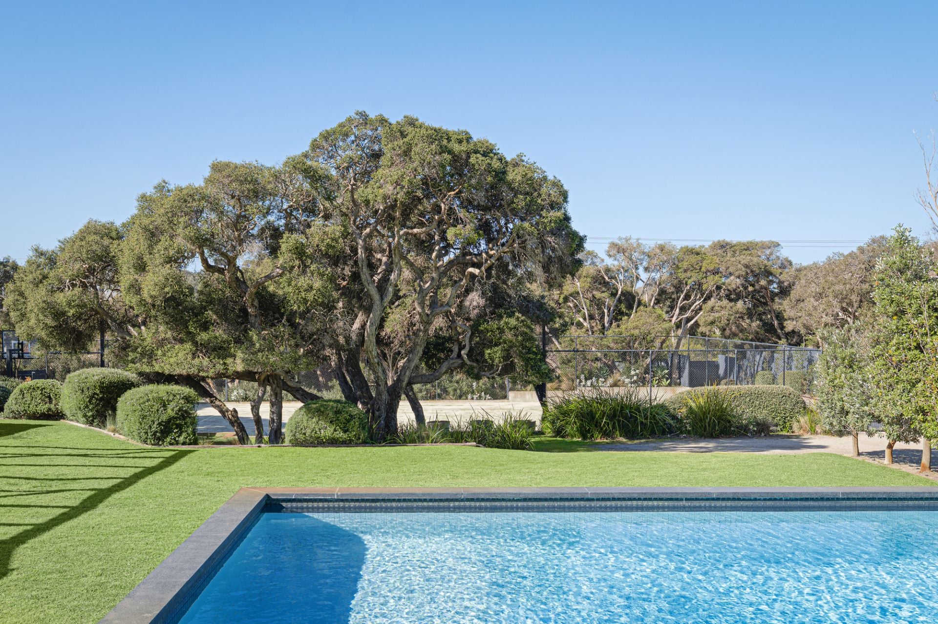 725 - 727 Melbourne Road, Sorrento, Sorrento - Thumbnail 2