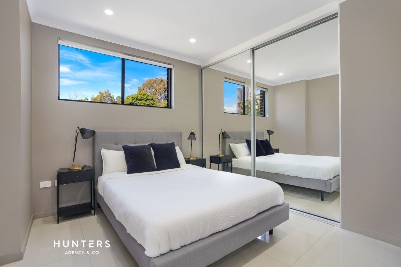 4/1 Dixon Street, Parramatta