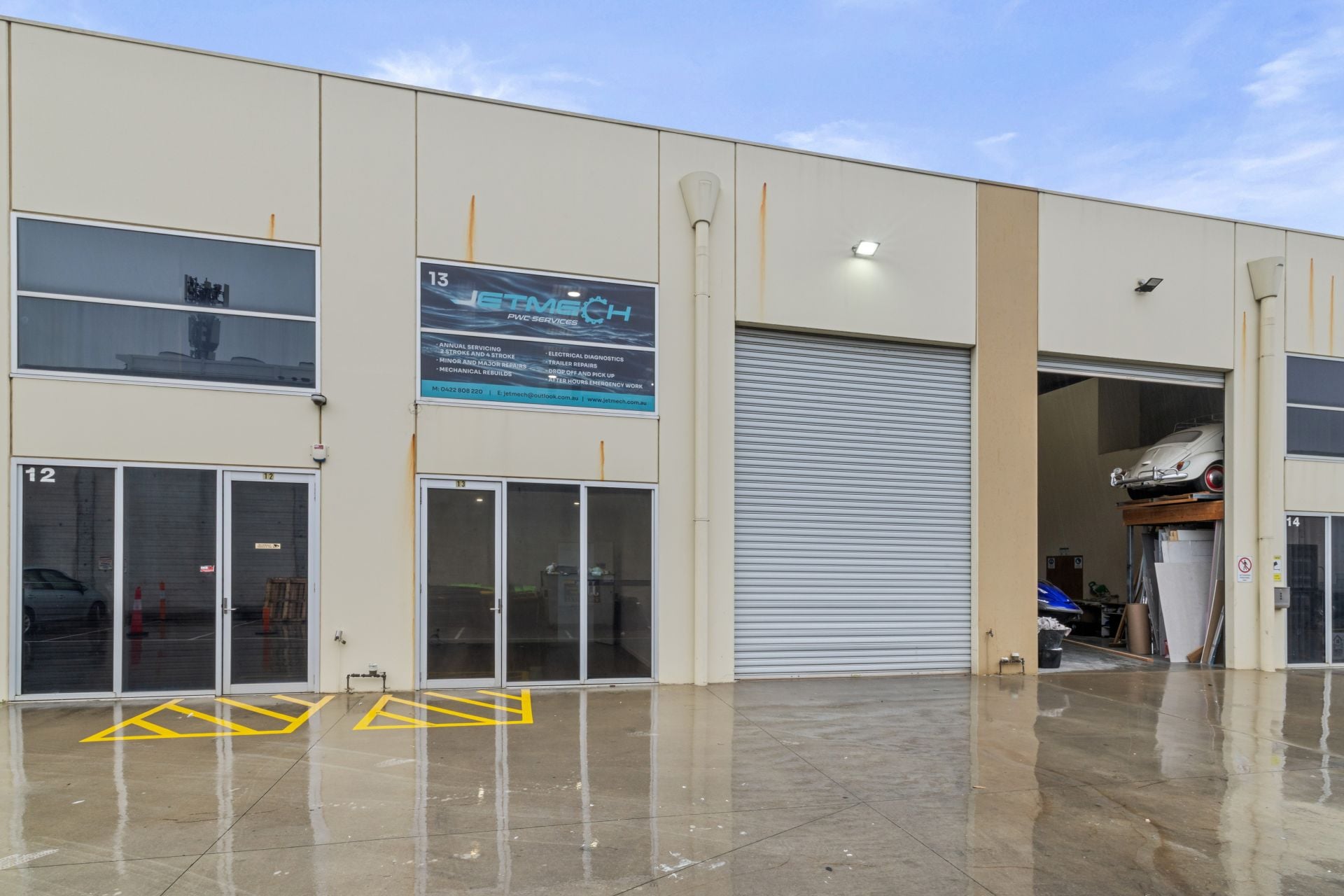 Functional Industrial Warehouse in Prime Industrial 3 Zone