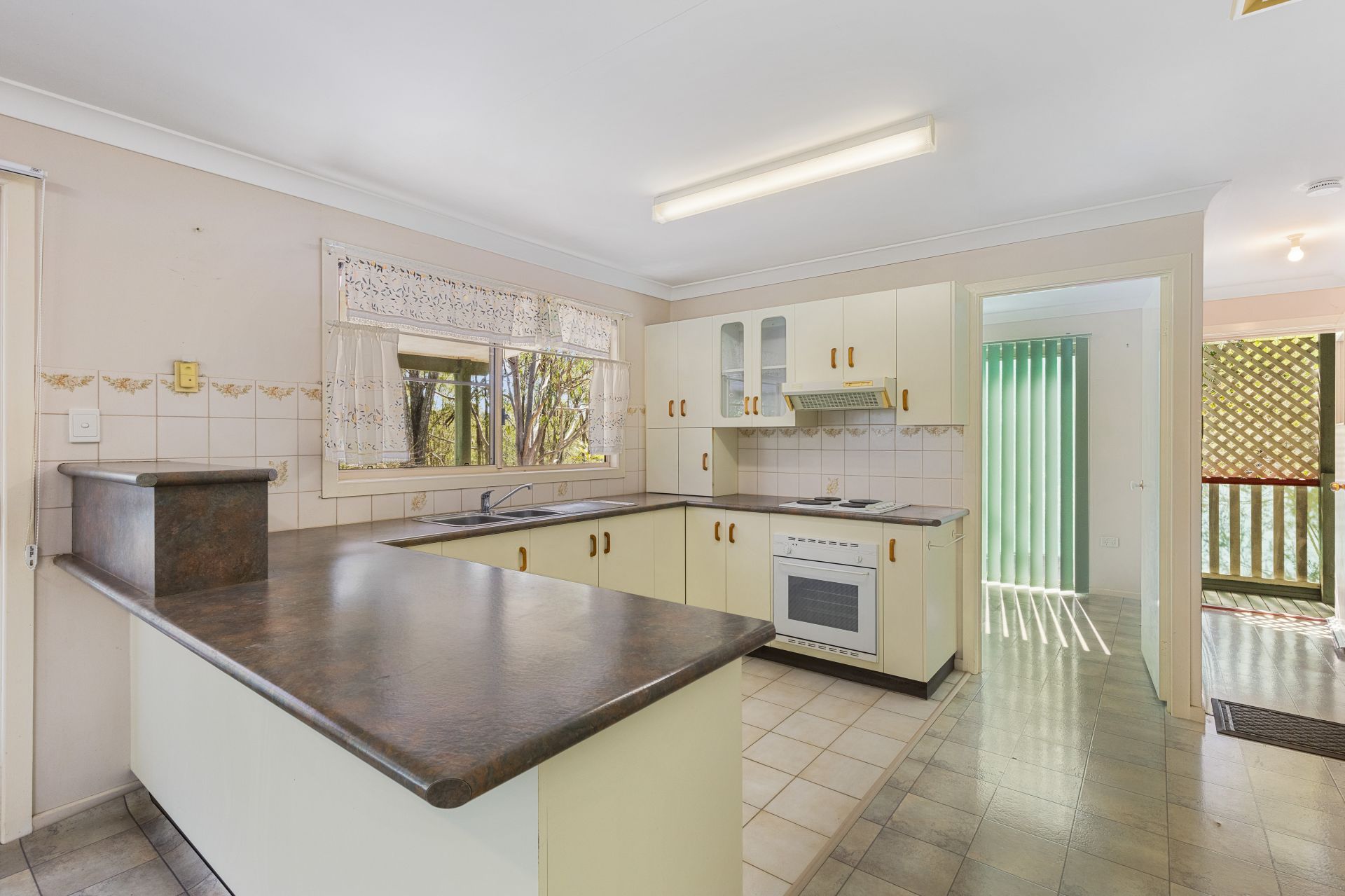17 Benstead Court, Widgee - Thumbnail 4