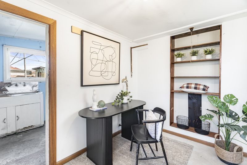 33 Central Avenue, Thomastown