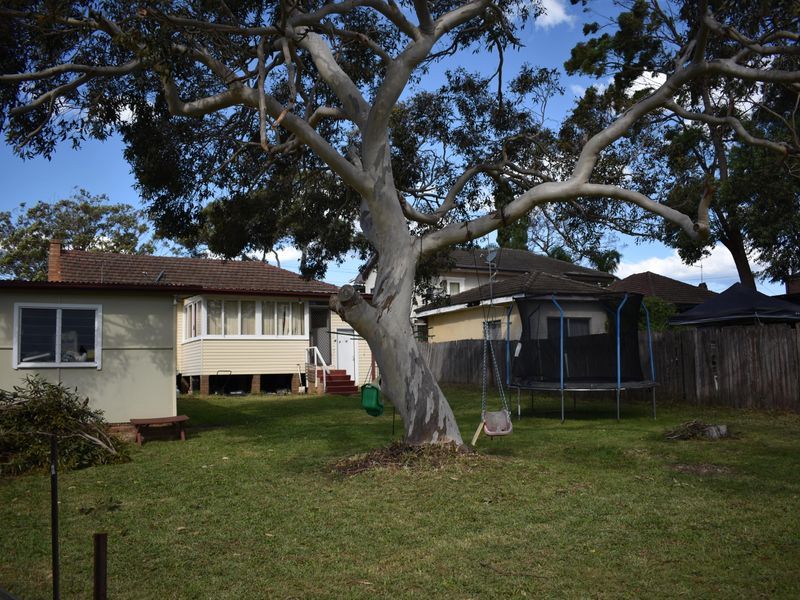 537 Port Hacking Road, CARINGBAH SOUTH, Caringbah South - Thumbnail 3