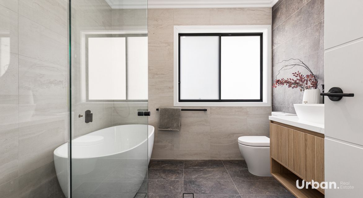 Glenmore Park 19 Shorthorn Avenue