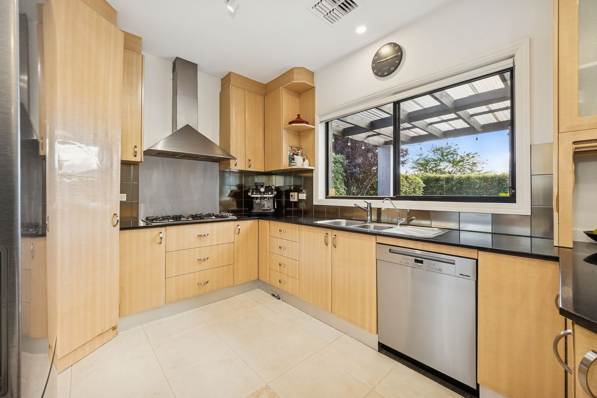 15 Meerup Street, Amaroo, Amaroo - Thumbnail 6