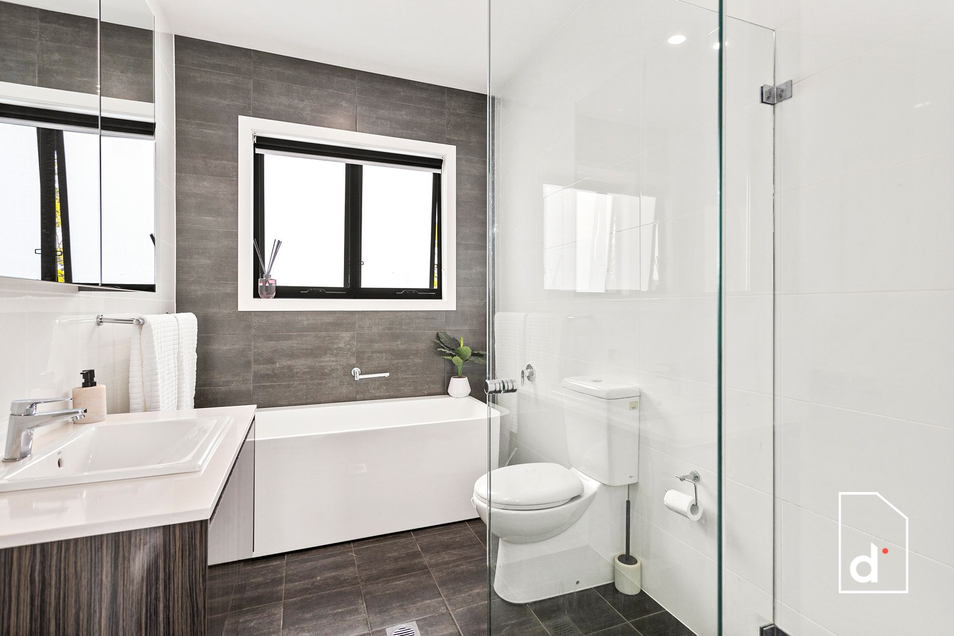 1/86 Wentworth Street, Oak Flats NSW