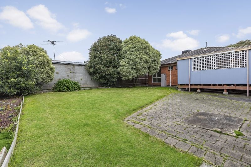 5 Sutherland Court, Epping