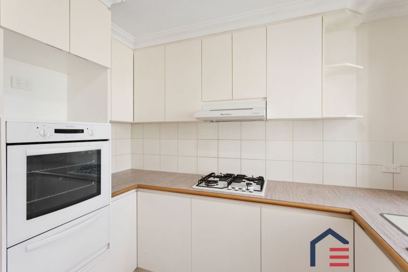 1/11 Camden St, Dianella