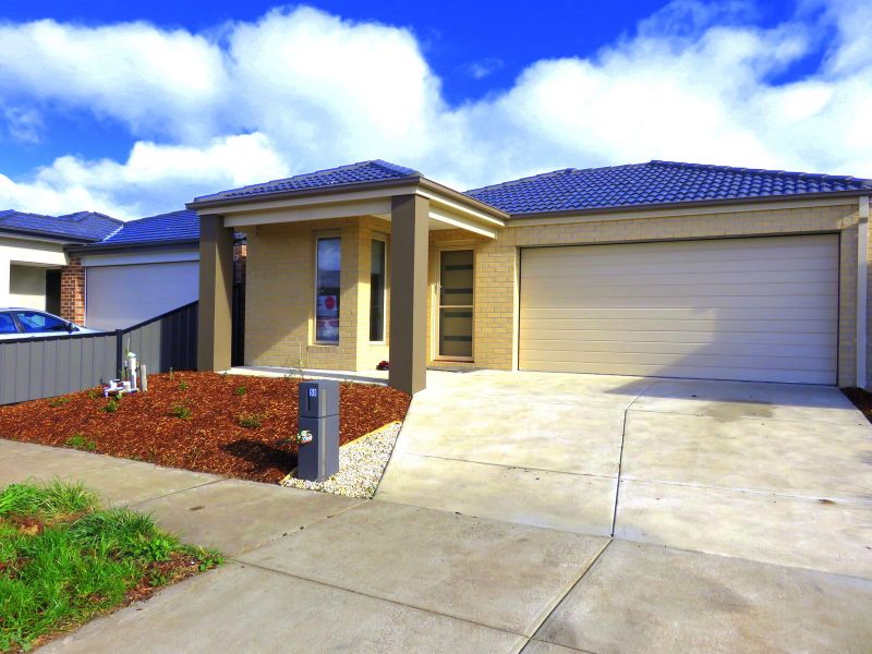 50 Loudon Circuit, Craigieburn