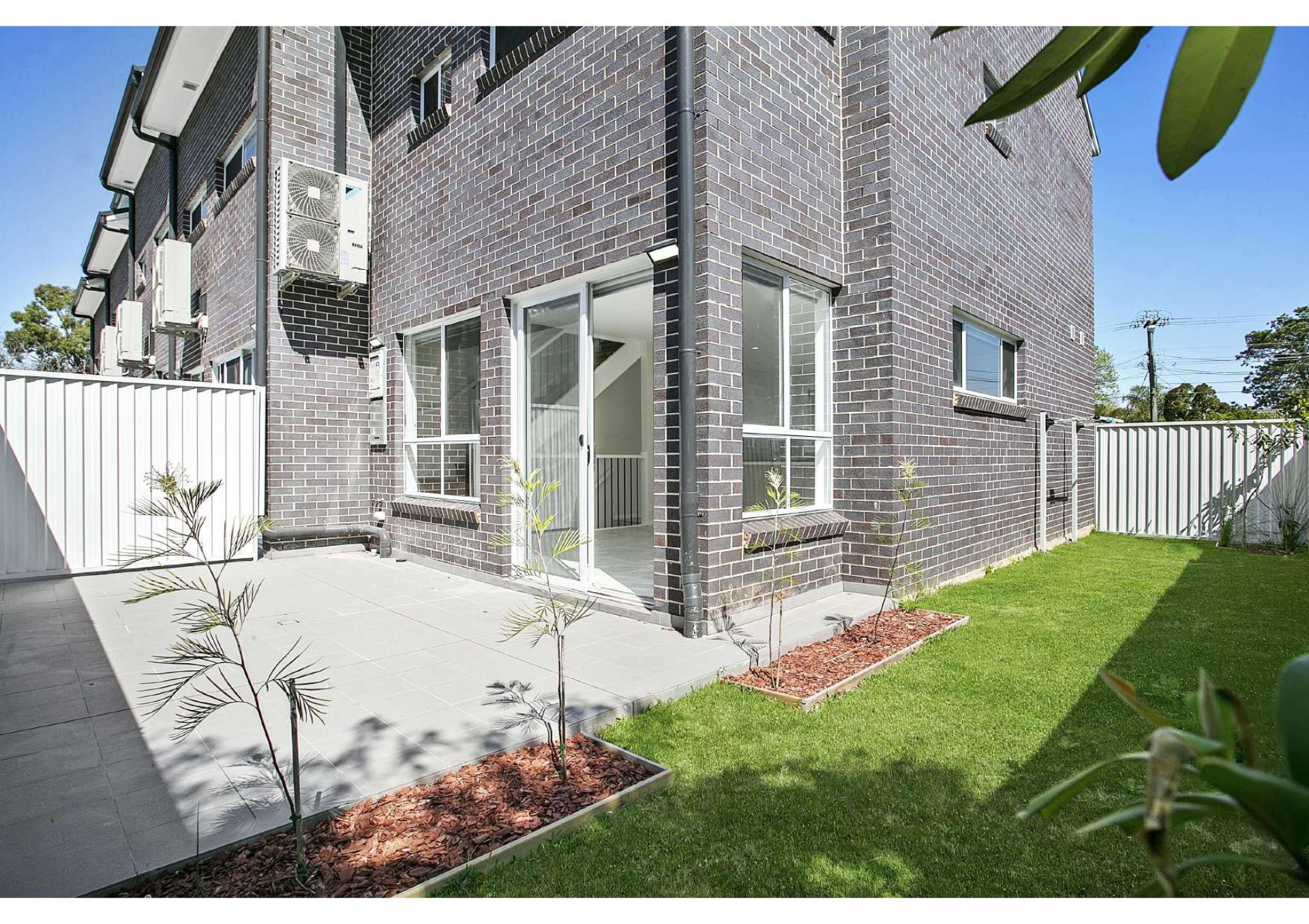 Sold By Steve & Adam Noakes 0450 753 268
