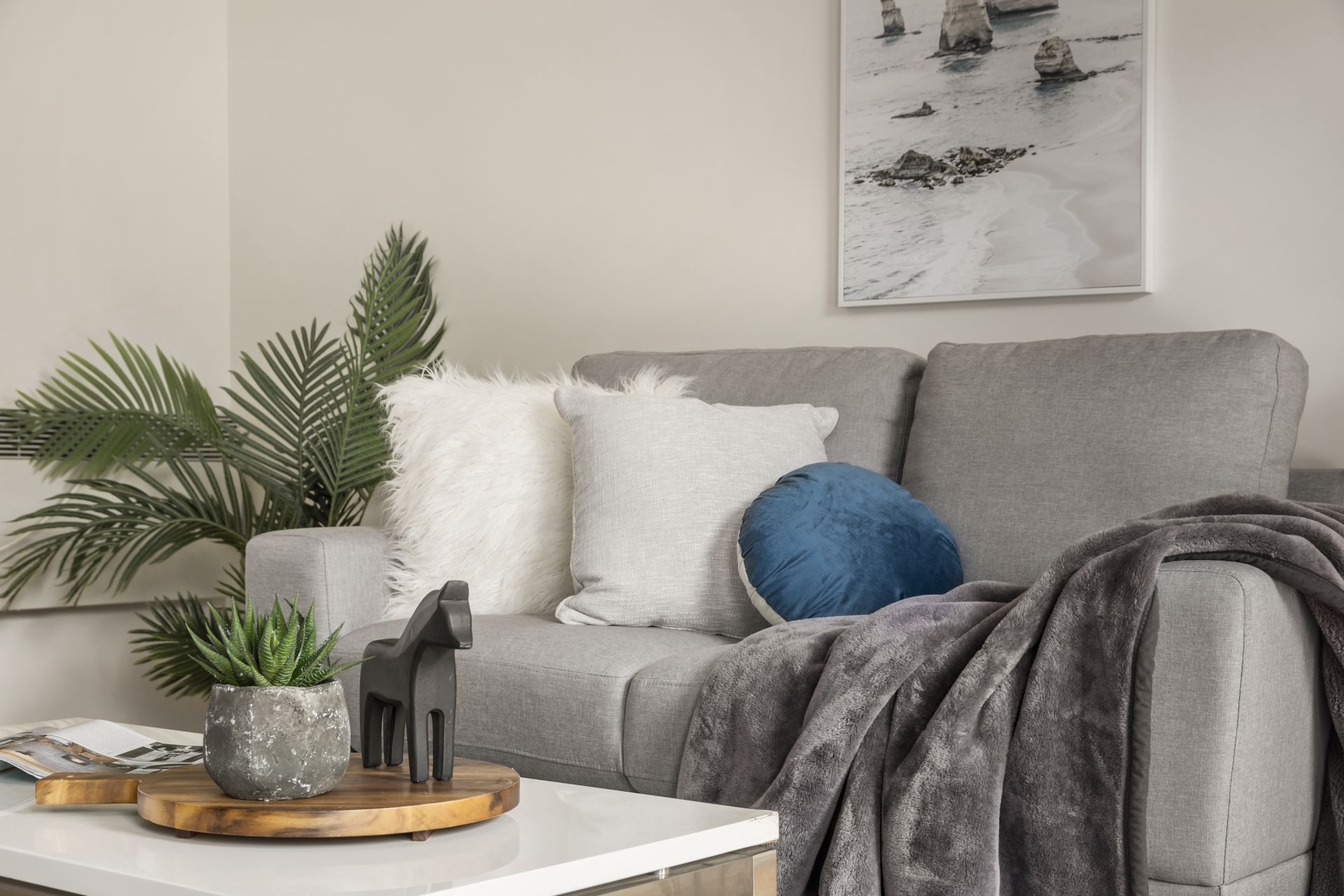 Stylish Living in Serene Location
