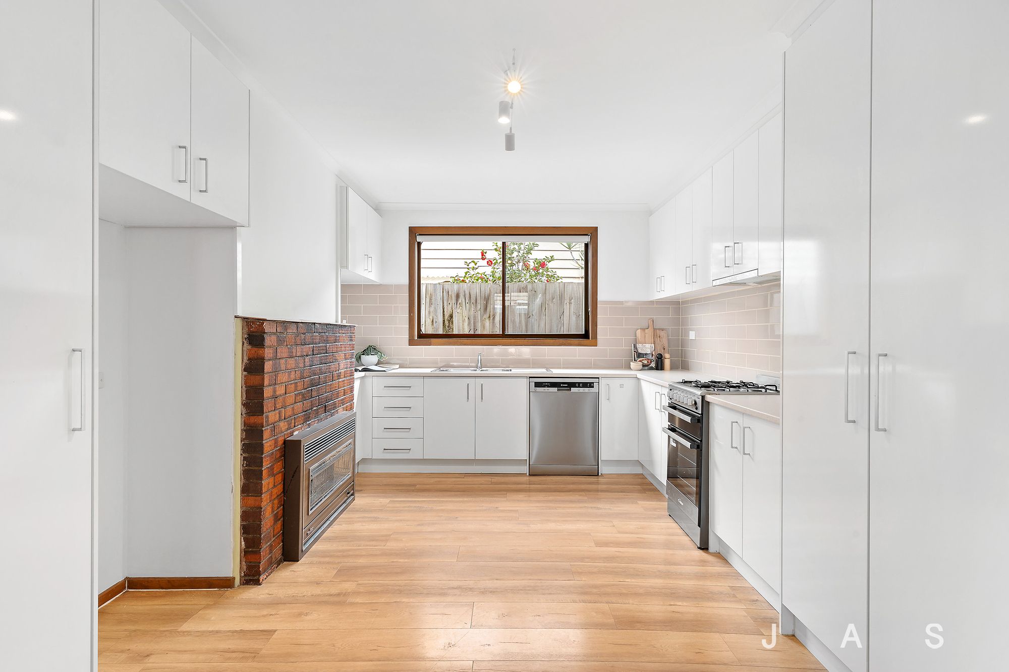 42 Hotham Street, Seddon, Seddon - Thumbnail 5