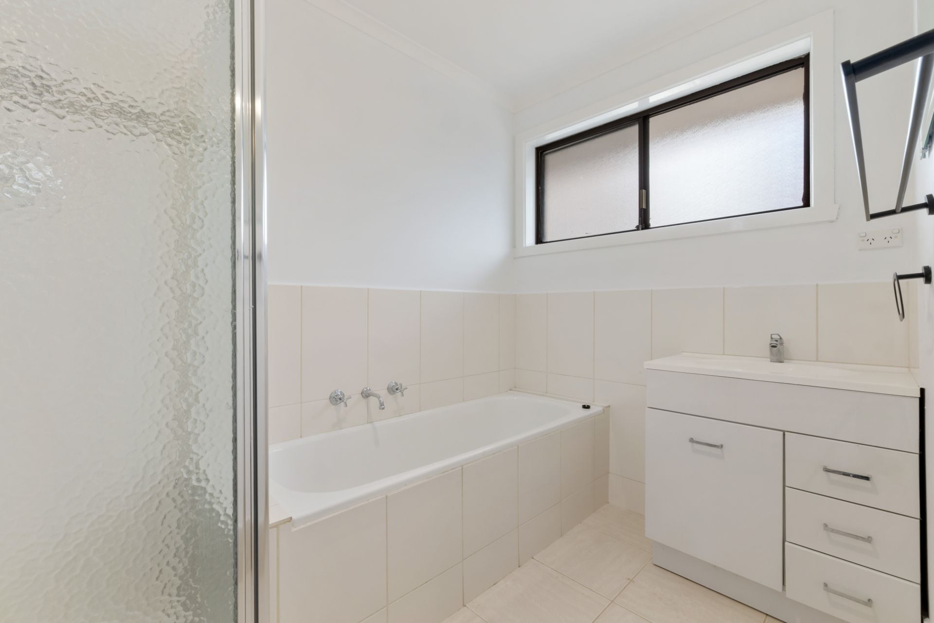 Stylish Low Maintenance Living In A Prime Reservoir Pocket