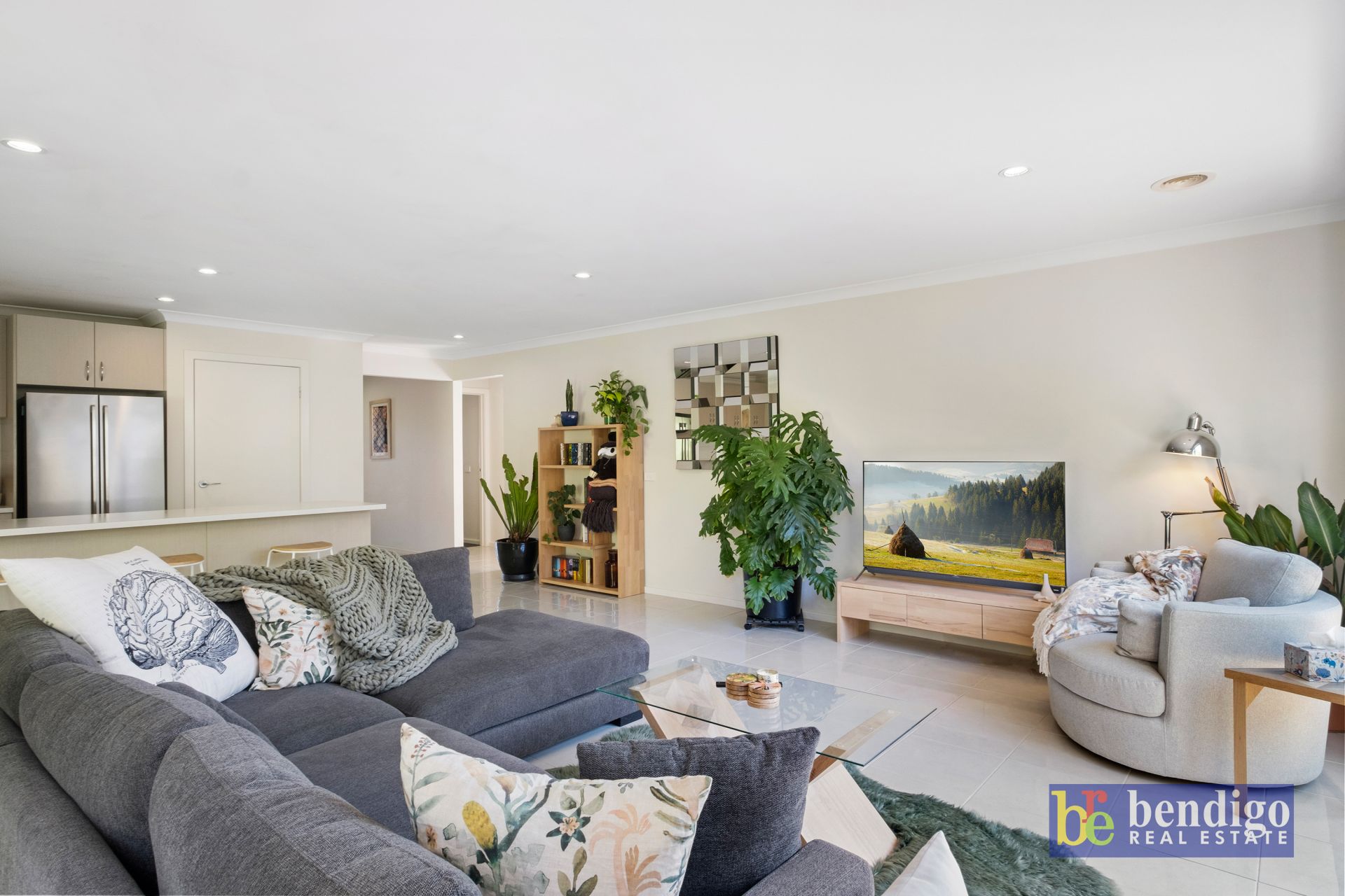 58 Londonderry Way Epsom VIC, Epsom - Thumbnail 5