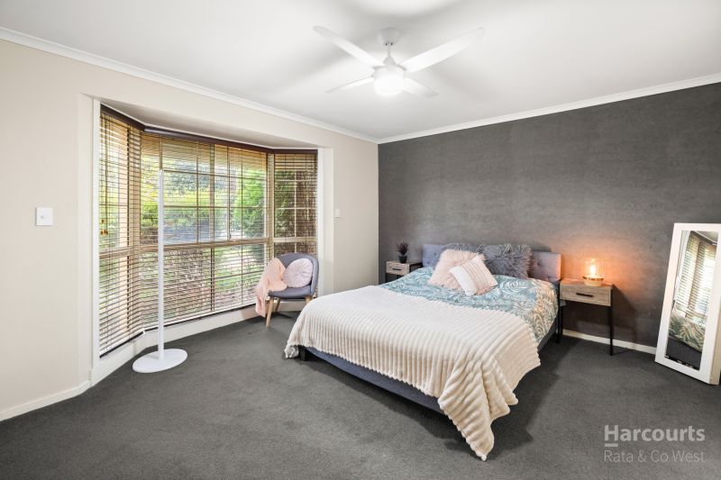 4 Egerton Way, Delahey