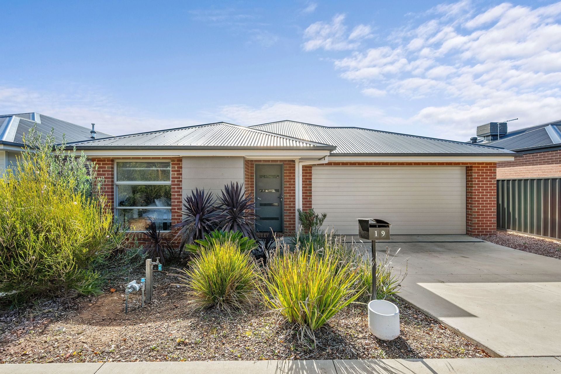 19 Tarrnook Drive, Strathfieldsaye, Strathfieldsaye, Strathfieldsaye - Thumbnail 2