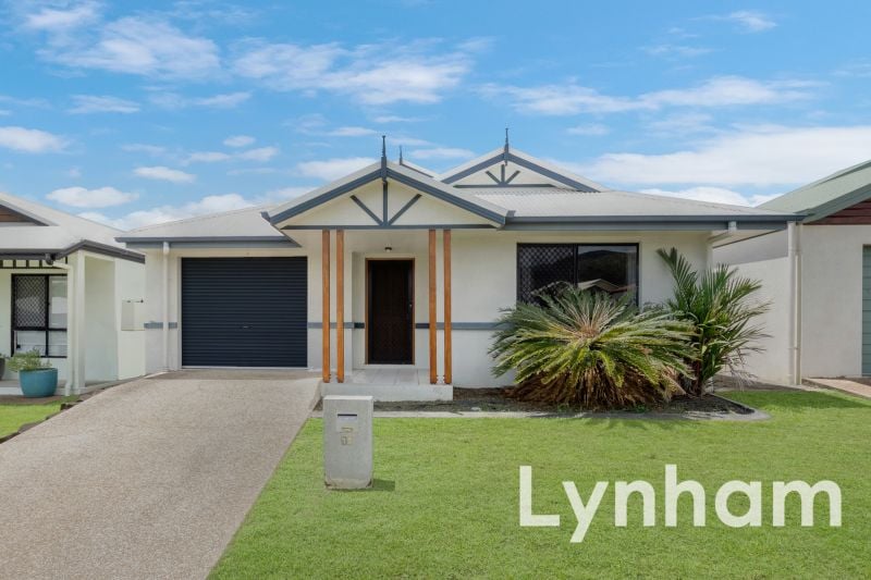 Easy Living in Riverside Gardens - Refreshed, Low-Maintenance Home in a Prime Douglas Pocket