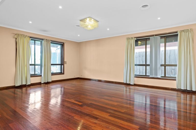 11 Findon Road, Epping