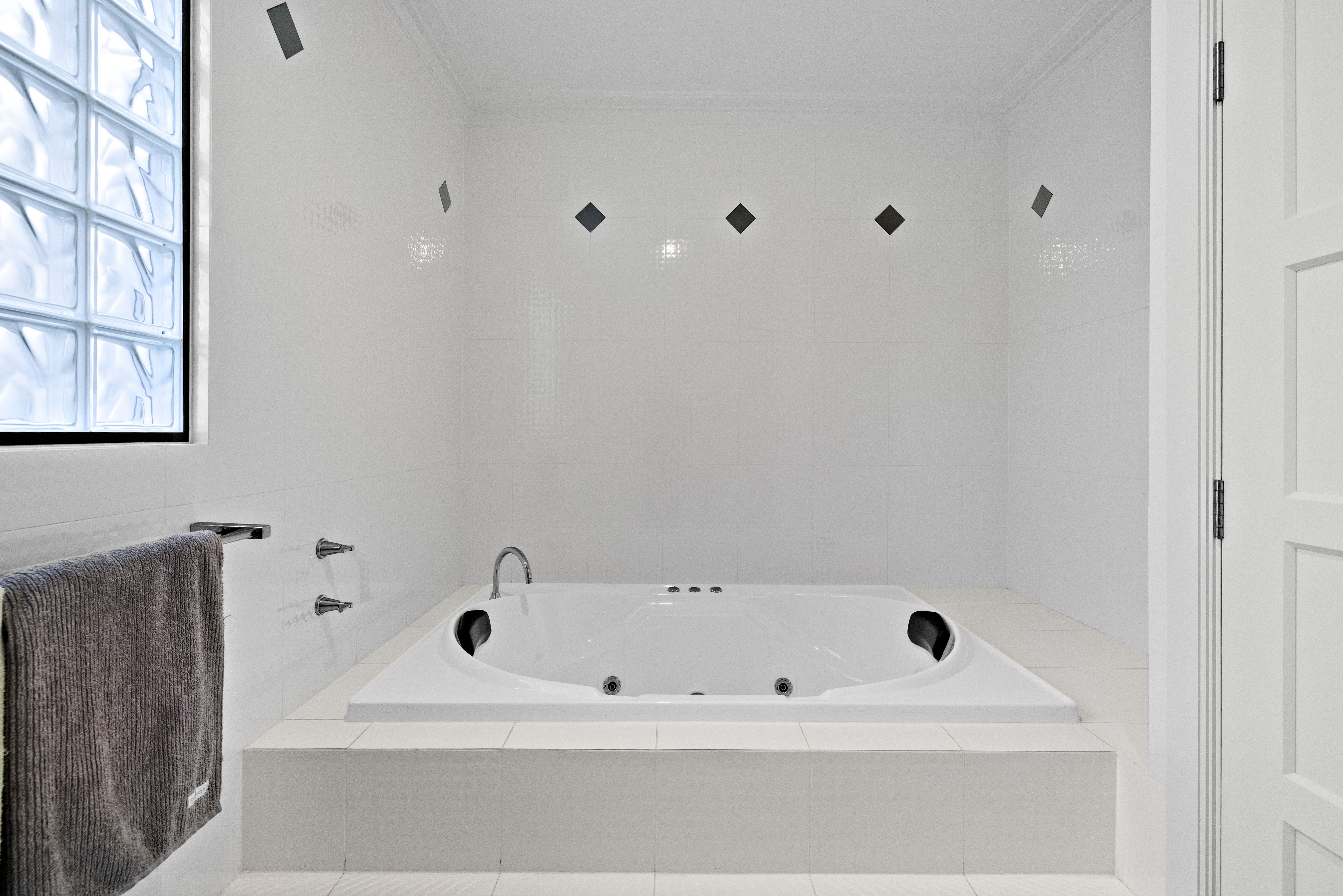 30 Irene Avenue, Fulham Gardens SA 5024