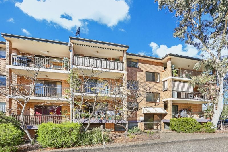 2/131-139 Oak Road KIRRAWEE 2232