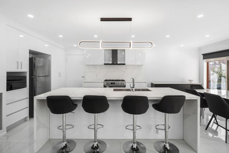 16 Cascade Crescent, Epping