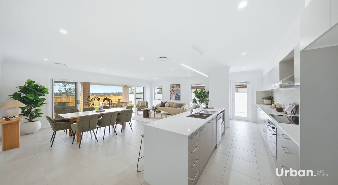 Chisholm 60 Malachite Street
