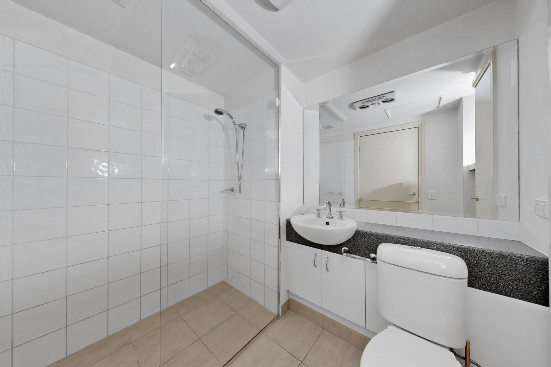 409/69-71 Stead Street, South Melbourne - Thumbnail 6