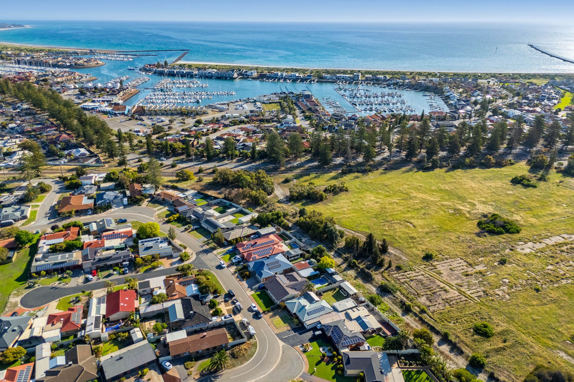 39 Aurelia Drive, North Haven, North Haven - Thumbnail 3