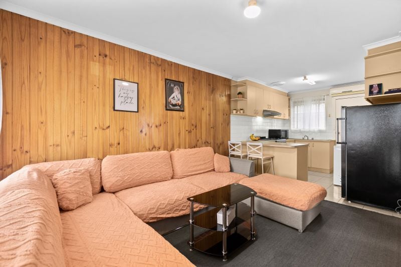 4/190 Station Street, Thomastown