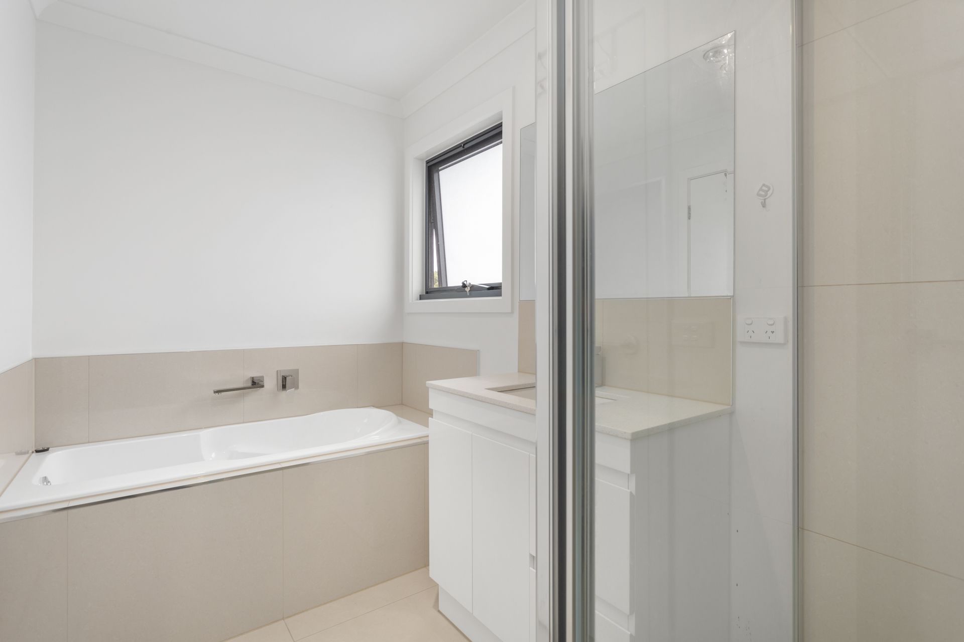 20/15 Linoak Avenue, Lalor, Lalor - Thumbnail 5