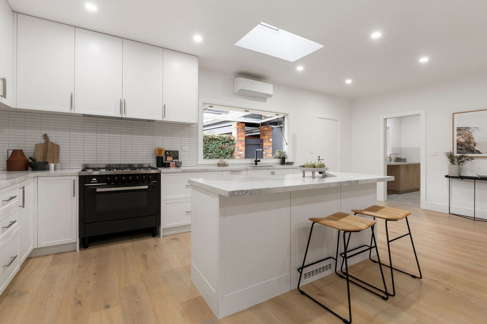 11B Middleton Street, Black Rock, Black Rock - Thumbnail 4