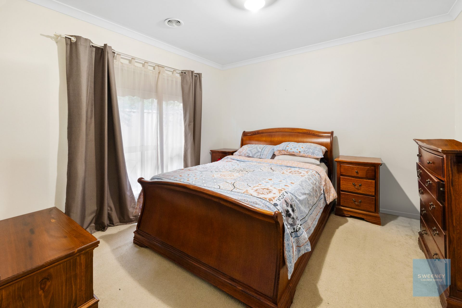29 Blakeville Drive, Caroline Springs - Thumbnail 7