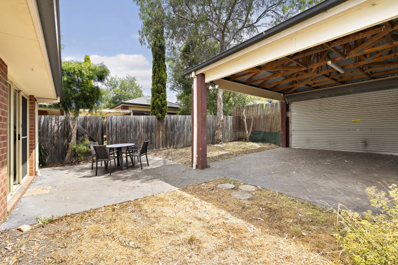 12 Bellbird Drive, Whittlesea