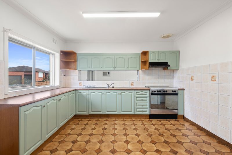 32 Nebel Street, Lalor