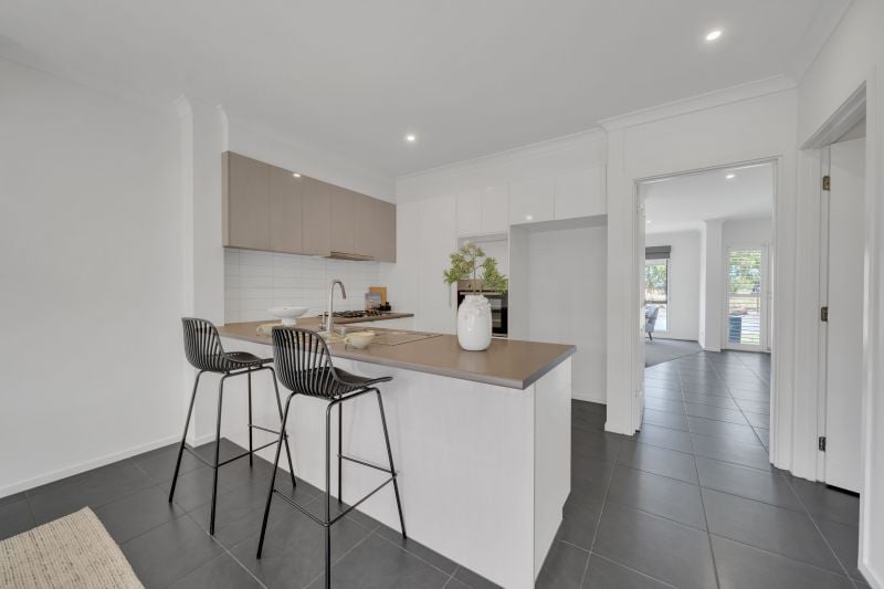 8 Silverstone Circuit, Wollert