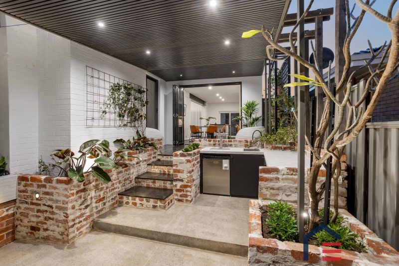 140A Seventh Avenue, Inglewood