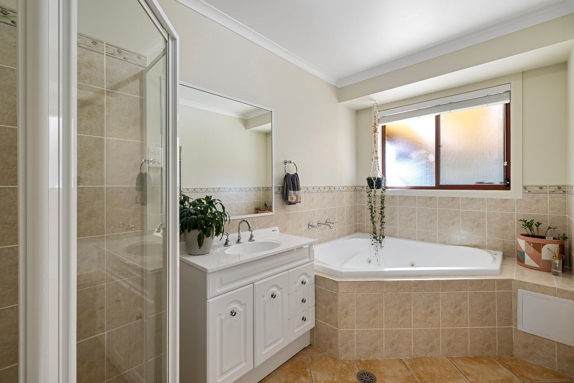 10 Moondarra Street, Amaroo ACT, Amaroo - Thumbnail 8