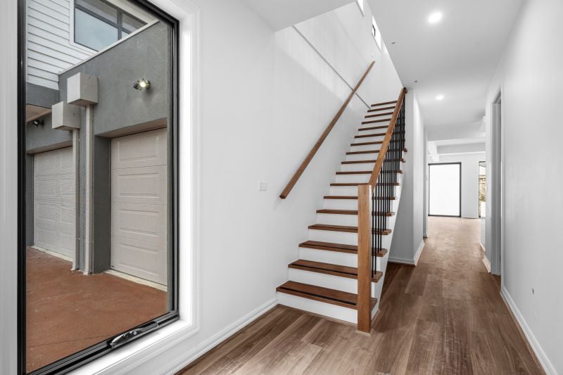 2/12 Cutler Court, Lalor