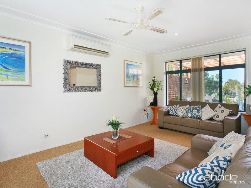 2 Castle Place, SYLVANIA, Sylvania - Thumbnail 2