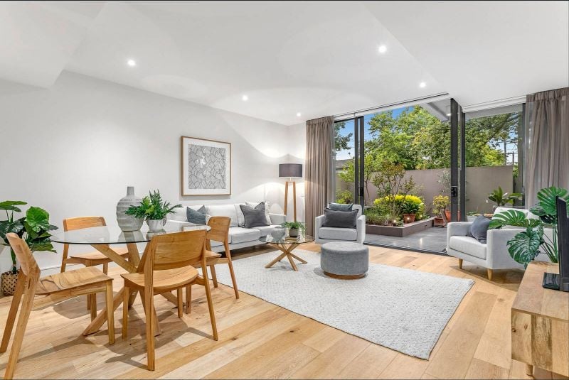 Beautiful 2 Bedroom Apartment!