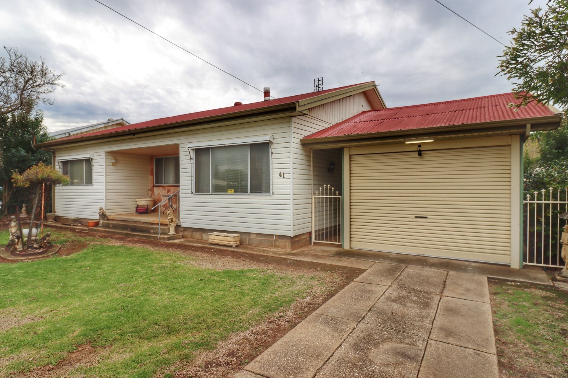 41 Lee Street, COWRA, Cowra - Thumbnail 2