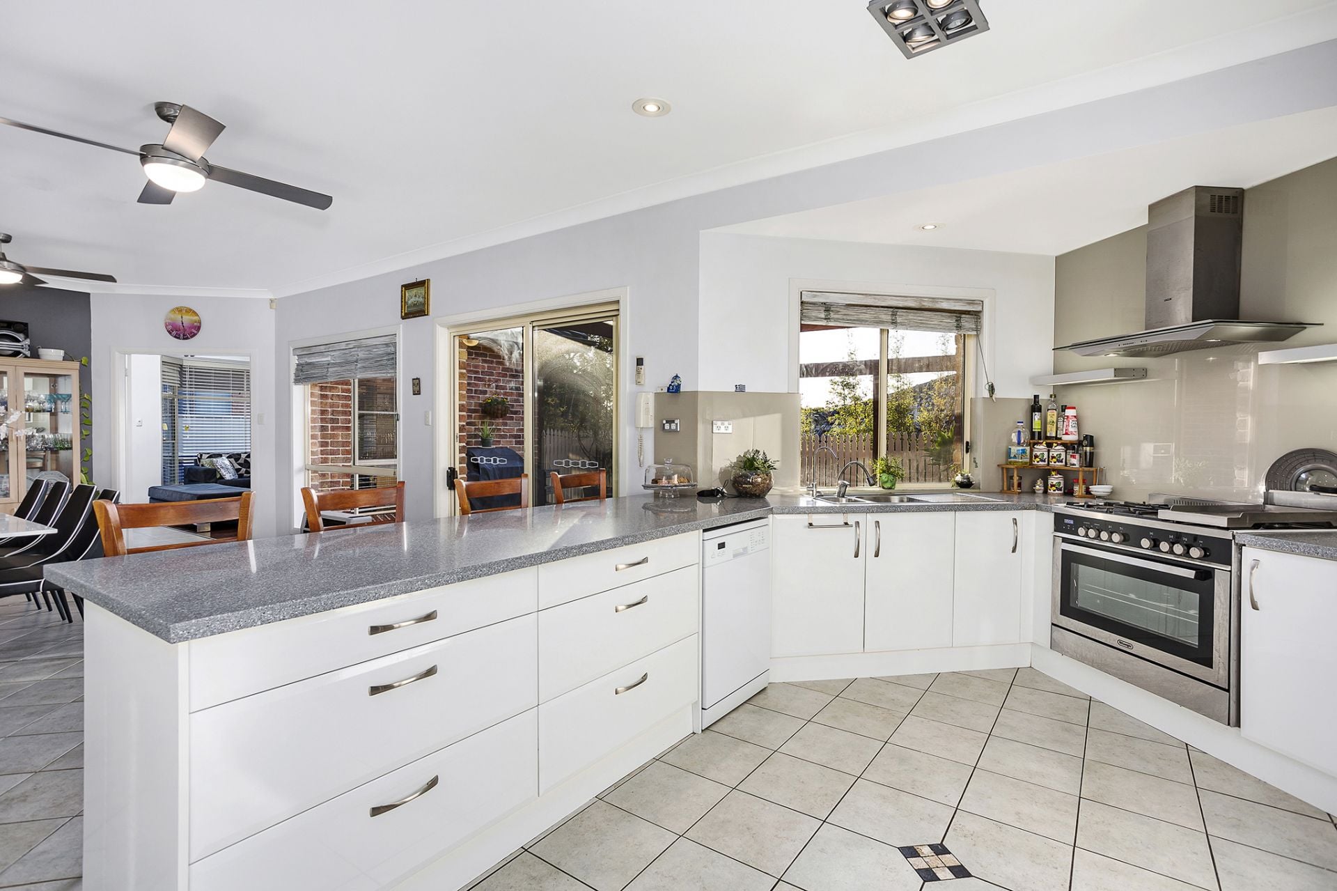 7 Roebourne Street Yarrawarrah NSW, Yarrawarrah - Thumbnail 5